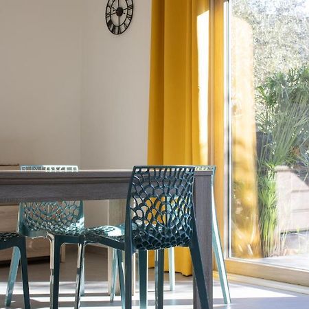 Domek Villa A 100Mt Dalla Spiaggia Капотера Екстериор снимка