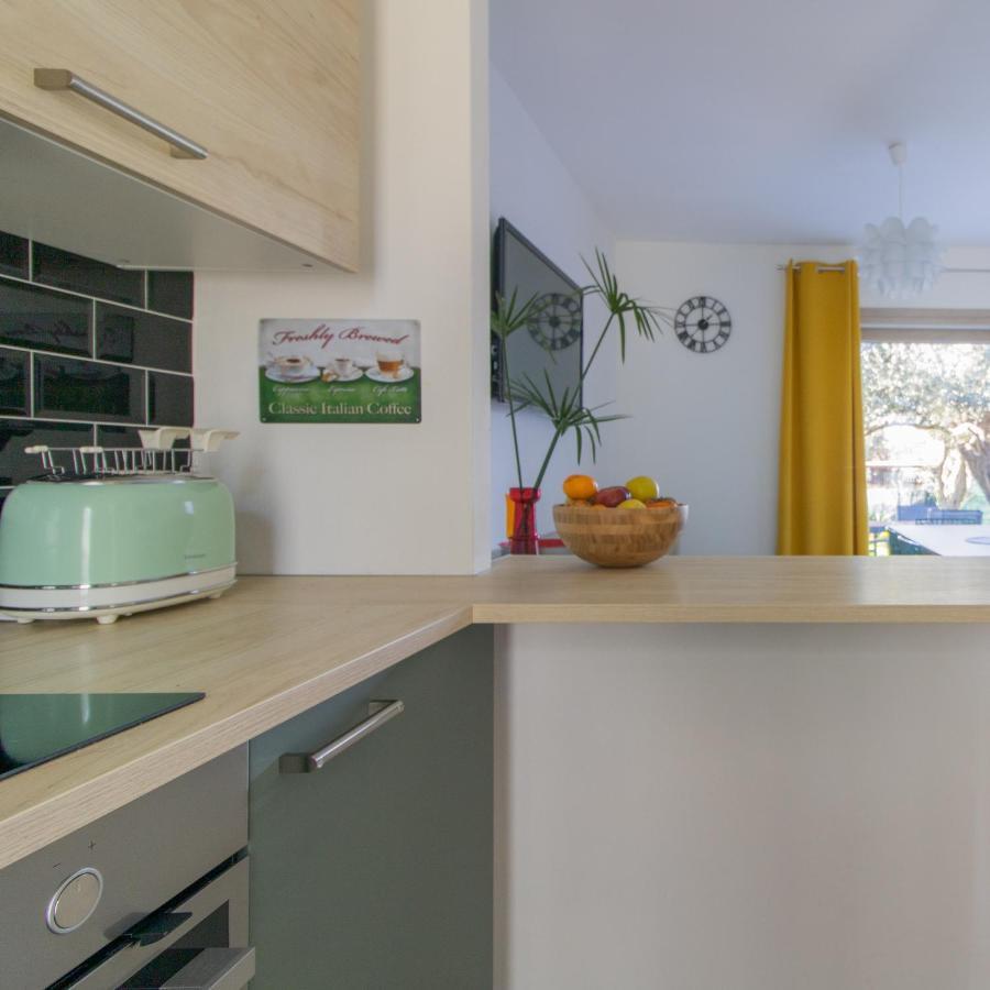 Domek Villa A 100Mt Dalla Spiaggia Капотера Екстериор снимка