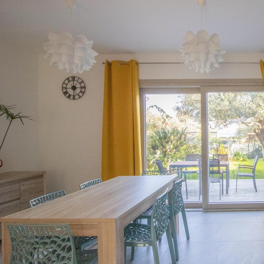 Domek Villa A 100Mt Dalla Spiaggia Капотера Екстериор снимка